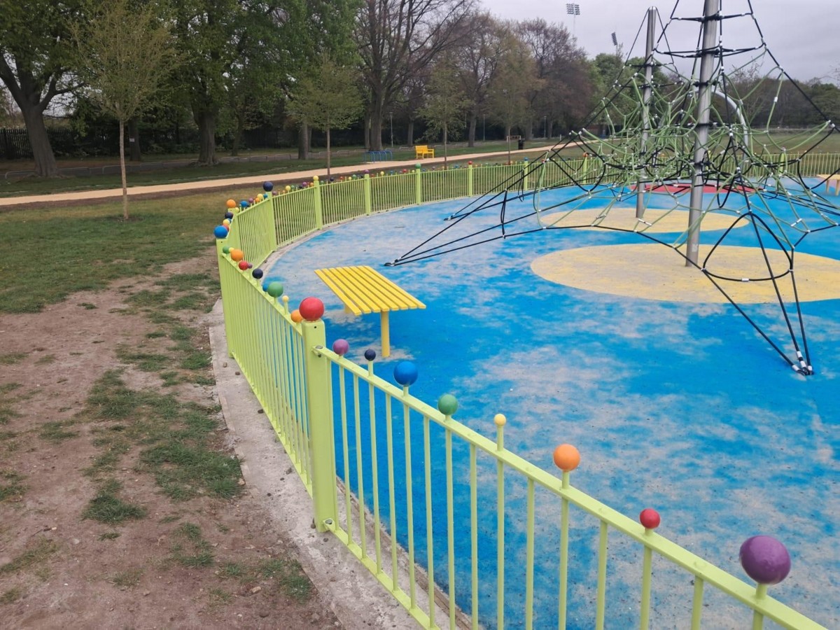 PLAYGROUND BARRIERS